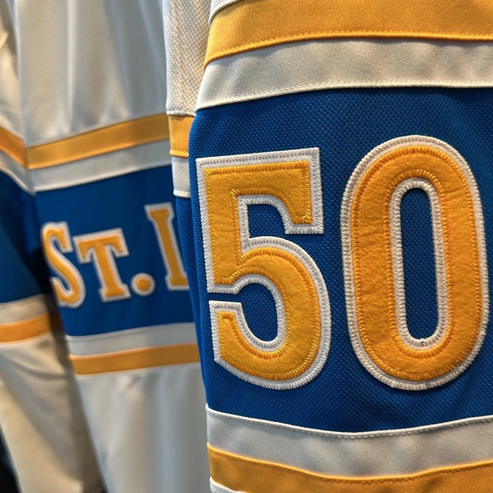 Jordan Binnington St. Louis Blues Fanatics Alternate Premium NHL Jersey - Cream - Picture 5 of 8